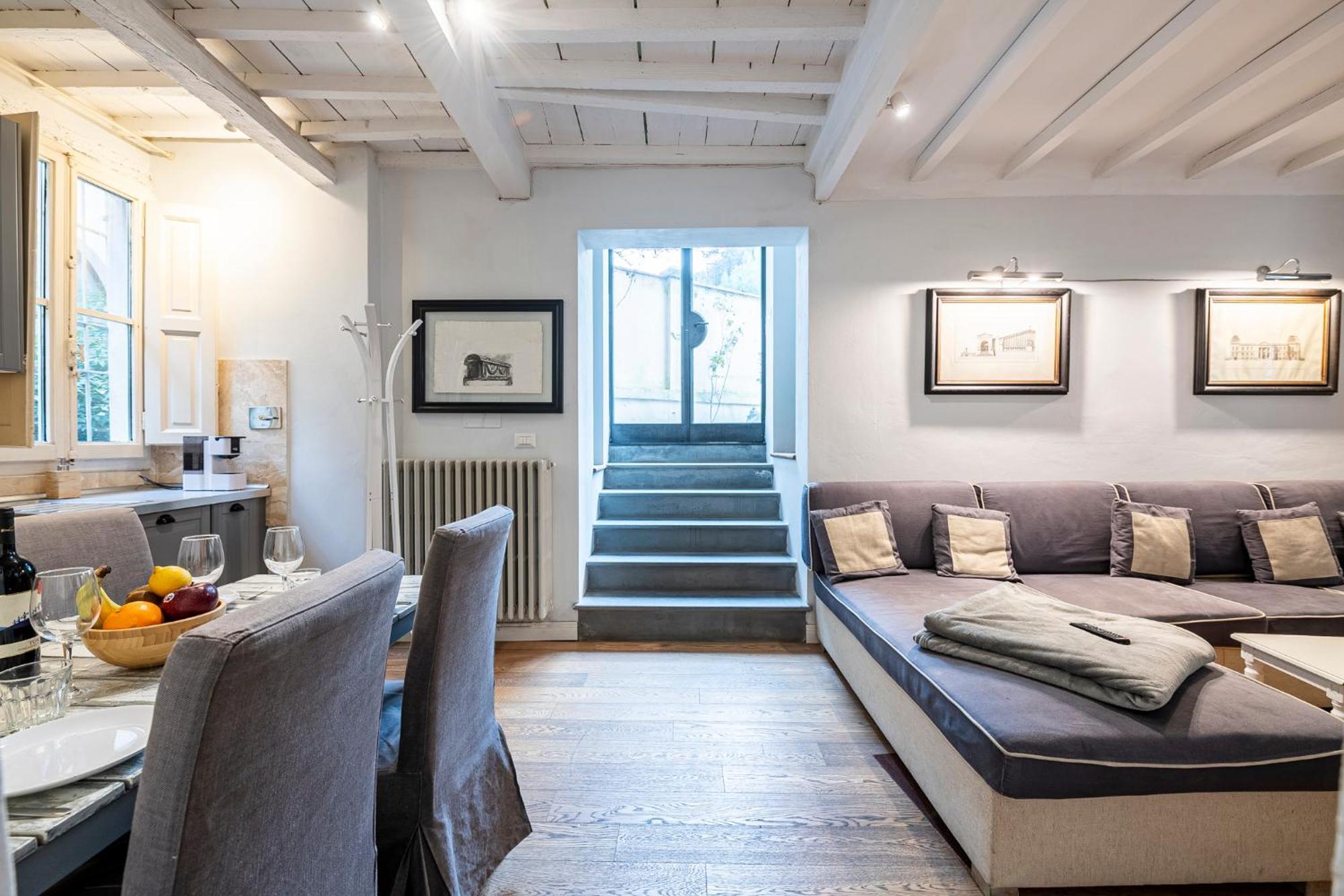 Suite In Pz. Michelangelo: Due Camere Con Due Bagni Florenz Exterior foto
